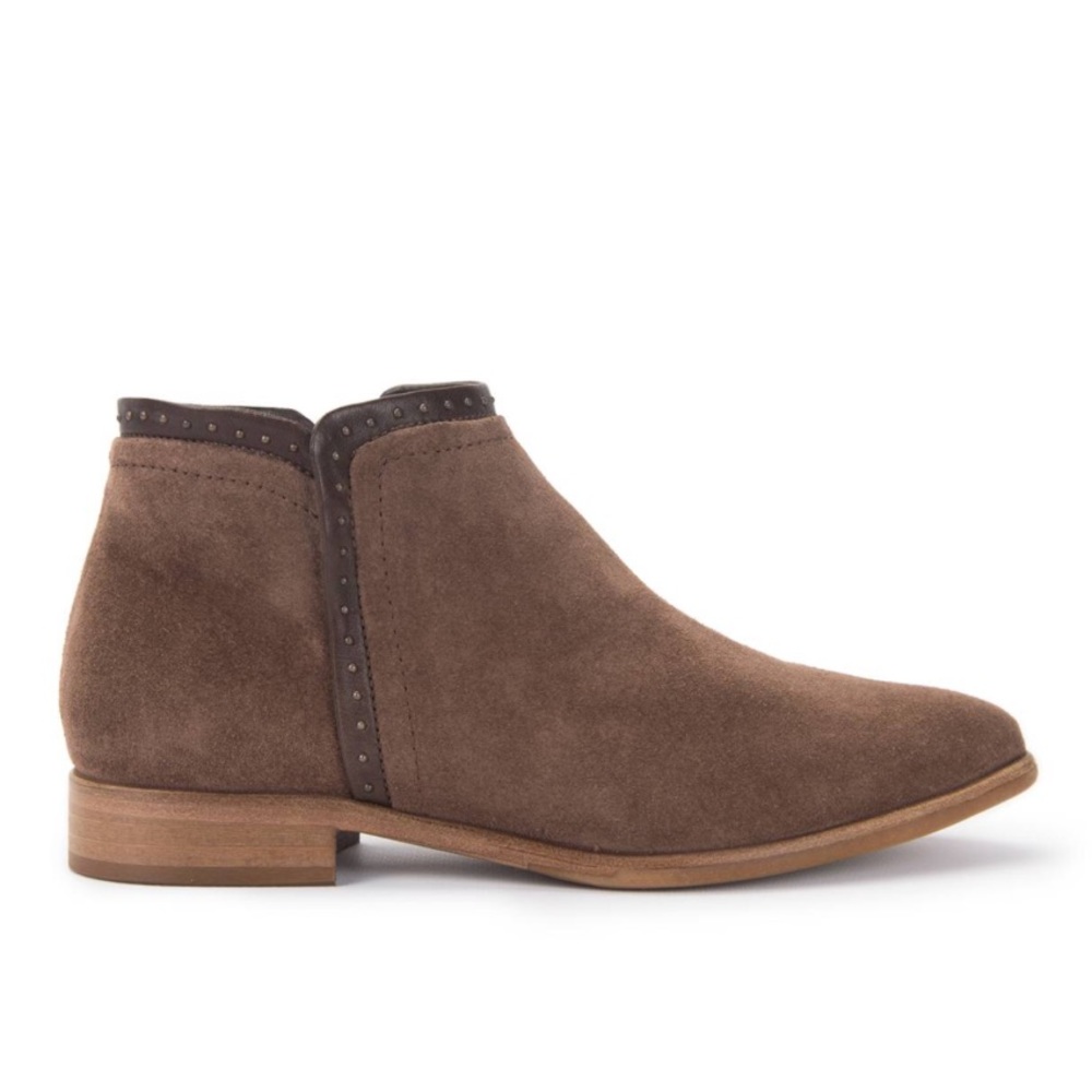 Italeau Ankle suede boots